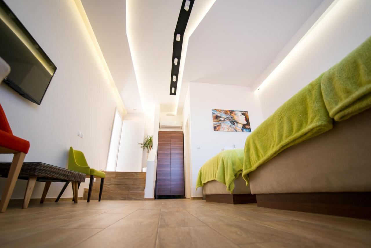 Apel Luxury Apartment Ni Екстериор снимка