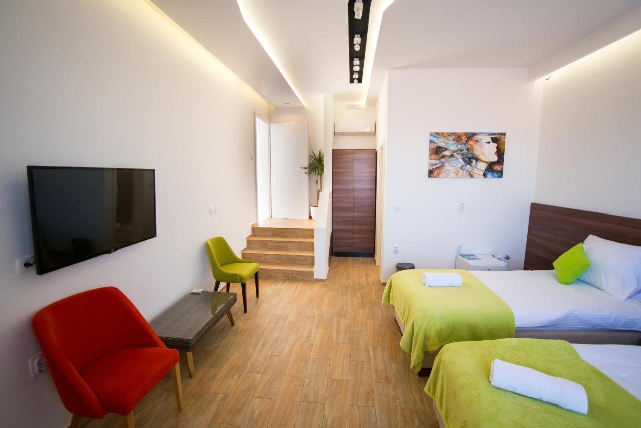 Apel Luxury Apartment Ni Екстериор снимка