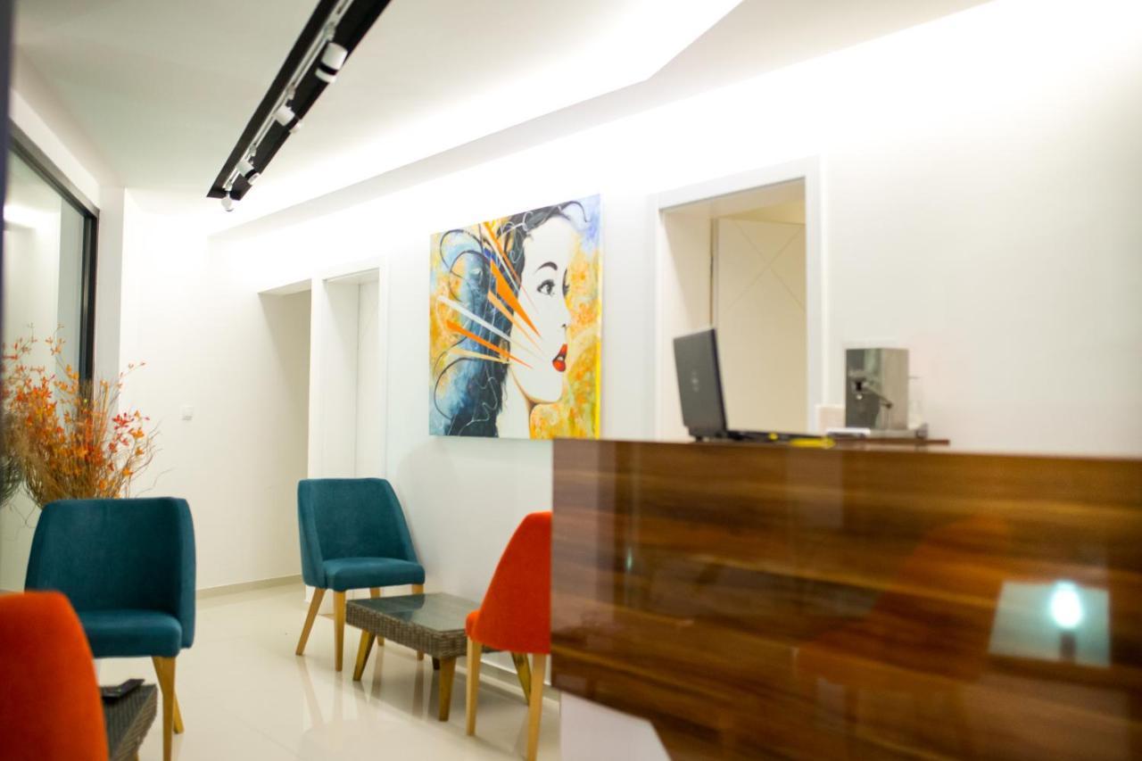 Apel Luxury Apartment Ni Екстериор снимка